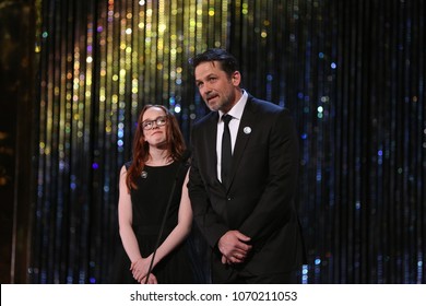 TORONTO, ONTARIO, CANADA - MARCH 11, 2018: Billy Campbell And Female Presenter At Canadian Screen Awards. 