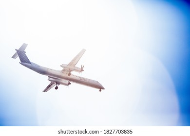 220 Porter airlines Images, Stock Photos & Vectors | Shutterstock