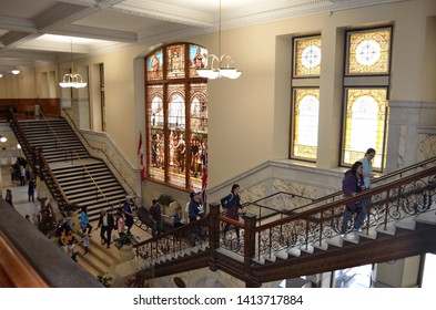 Imagenes Fotos De Stock Y Vectores Sobre Court House