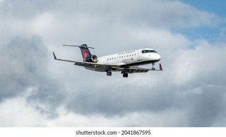 Toronto, Ontario, Canada
Sept 6 2021
Jazz CRJ200 Landing CYYZ 24R