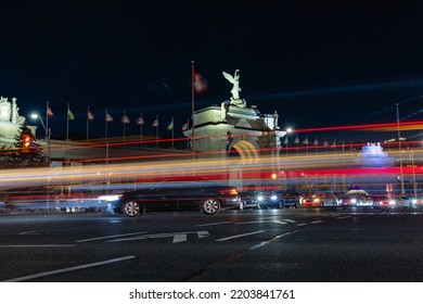 Toronto, Ontario - September 5, 2022 : 
 Light Trails From Cars In Traffic In Front Of The Entrance Of The Canadian National Exhibition At Princes' Gates