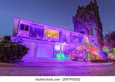 TORRANCE, CALIFORNIA, USA - DECEMBER 26, 2021: Los Angeles Christmas Home At Night