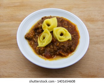 Tortellini Al Ragu Images Stock Photos Vectors Shutterstock