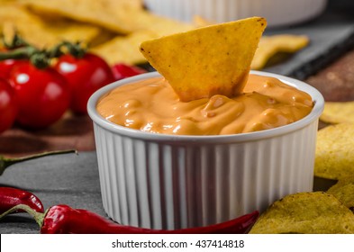 Tortilla Chips With Two Dips, Chilli Hot And Cheese Dip