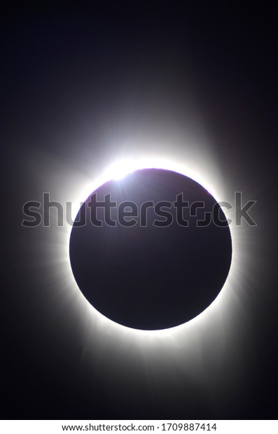 Total Solar Eclipse and\
diamond ring