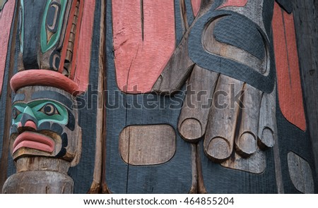 Totem pole at Duncan, British Columbia