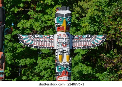 Totem Pole In Stanley Park Vancouver British Columbia