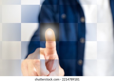 Touch screen (selection, authentication, search)