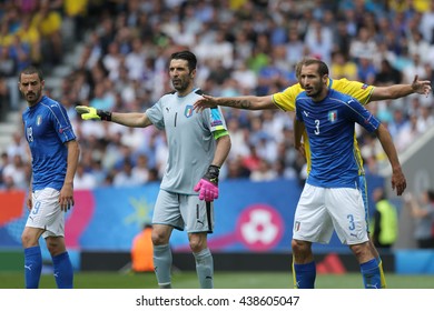 TOULOSE- FRANCE,  JUNE 2016 :Buffon  And Chiellini  In Action During Football Match  Of Euro 2016  In France Between ITALY VS SWEDEN At The Stade Municipal On June 17, 2016 In Toulose