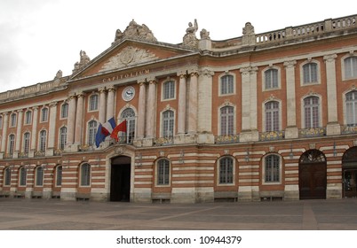 Capitole De Toulouse Images Stock Photos Vectors Shutterstock