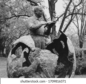 Toulouse, France; December 08 2019: Antoine De Saint-Exupéry ( The Little Prince Author) Sculpture In Royal Gardens Of Toulouse.