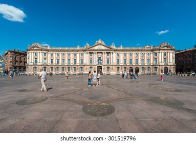 Toulouse France Images Stock Photos Vectors Shutterstock