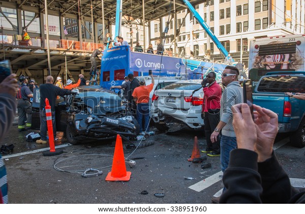 Tour bus\
got accident, rammed a car alongside San Francisco\'s Union Square\
on November 13 2015, San Francisco\
USA