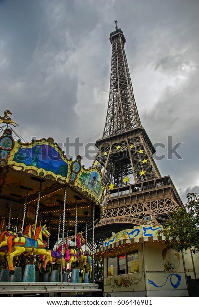Tour Eiffel Tower Carousel Champ De Buildings Landmarks Stock Image 606446981