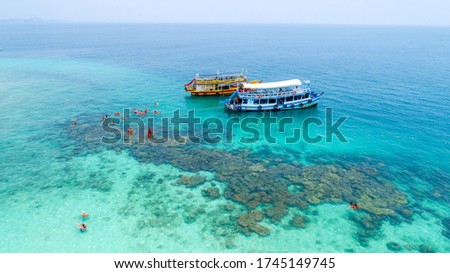 
Touring boats,Snorkeling near the Koh Mun Nok island, Rayong Thailand