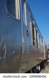 Tourist Train In Oamaru New Zealand Taking Holidaymakers And Tourists Sightseeing - Travel Agent, Brochure