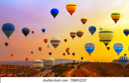 Tourists Ride Hot Air Ballons Flight Balloon Festival Panorama