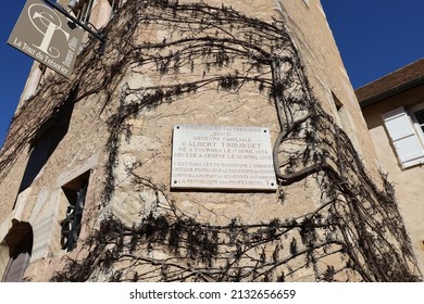 Tournus, France - 02 26 2022 : Tower And Treasurer's Lodge, Former Home Of Albert THIBAUDET, Exterior View, Town Of Tournus, Saône Et Loire Department, France