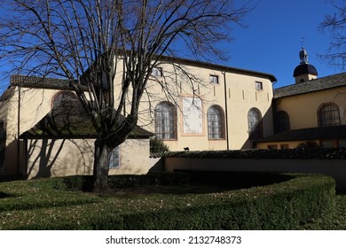 Tournus, France - 02 26 2022 : The Hotel Dieu, Former Hospital Transformed Into The Greuze Museum, View From The Outside, City Of Tournus, Department Of Saône Et Loire, France