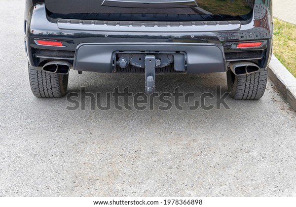 Tow hitch for towing a trailer of SUV. Day,\
horisontalshot Front view