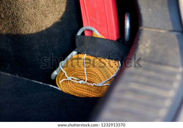tow rope in the\
trunk