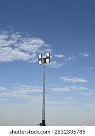A tower light is a portable, elevated lighting system commonly used to illuminate large outdoor or industrial areas such as construction sites, events, emergency response locations, or roadworks.