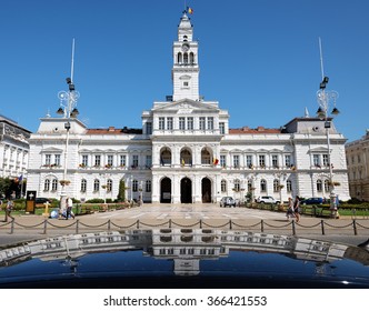 Town Hall reflection in Arad, Romania