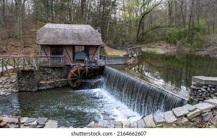 Town Of Newburgh, New York, USA - May 1, 2022: Gomez House Mill, The  Dard Hunter Mill, Upstate New York, 