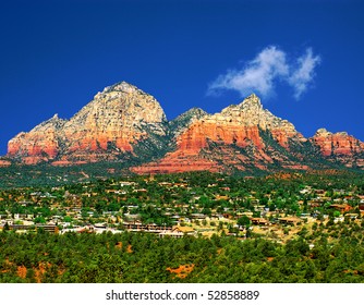 The town of Sedona as seen from Schnebly Hill Drive during mid day, - Shutterstock ID 52858889