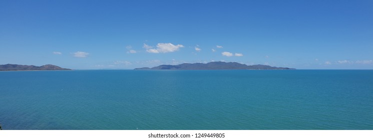 Townsville Strand, Views, Island And Beaches