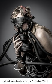 Toxic  gas mask  Female model  evil  blind  fallen angel death