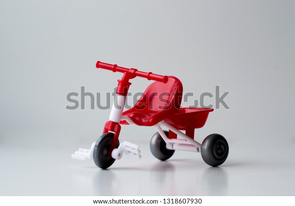 toy bike\
kids