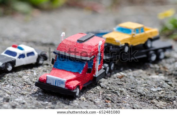 Toy Car Hauler Concept\
