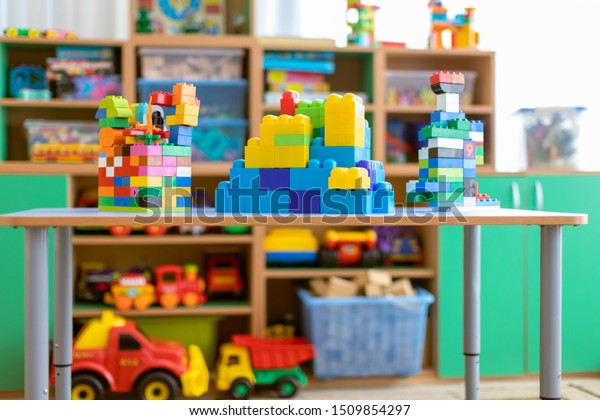 toy car table