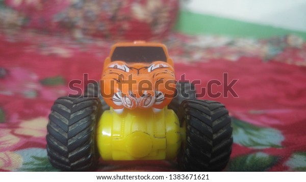 tiger monster truck toy