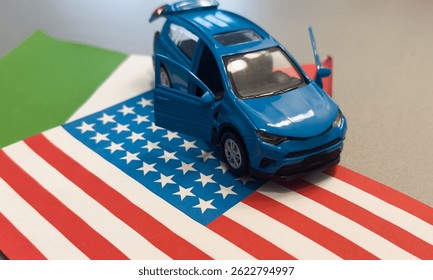 Игрушечный автомобиль США и флаг Мексики 