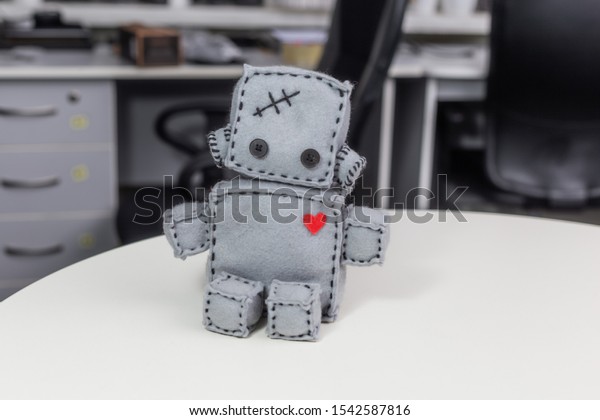 robot desk toy