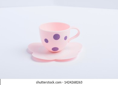 toy cups and saucers