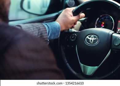 Toyota, Corolla Altis 2015 car. Highlight for the vehicle's steering wheel or for a driver. Brasilia, Federal District - Brazil. Mar. 27, 2019. 