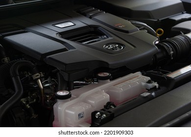 Toyota Land Cruiser Car Engine (August 25, 2022, Ukraine)