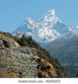 The Track To Mt. Everest Near Of Peak Ama Dablam - Nepal