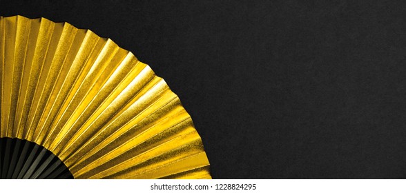  Traditional Asian Gold Folding Fan.   Japan Or China. 