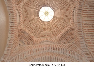 Traditional Berber Circle Skylight Roof Design