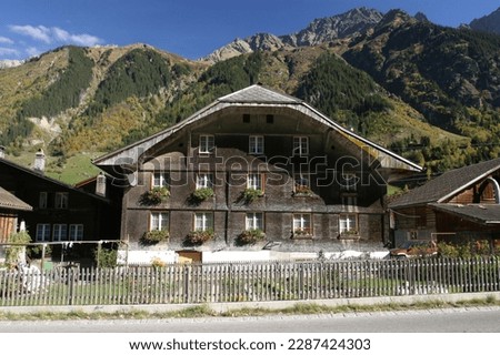 Traditional Bernese houses in Guttannen, uppermost village before Grimsel pass, Berne, Switzerland Stockfoto © 