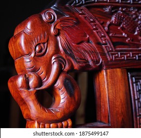 Traditional Chinese Mahogany Wood Carved Furniture