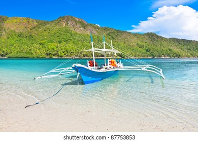 Traditional Filipino Bangka Boat At Snake Island