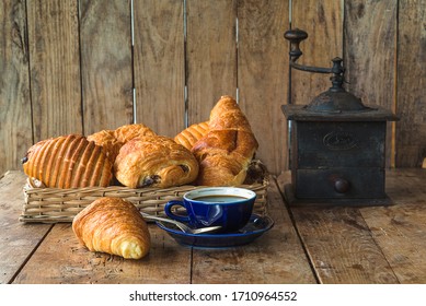 Frankreich Fruhstuck Croissant Stockfotos Bilder Und Fotografie Shutterstock