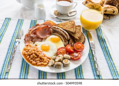 1,142 Full English Breakfast Hotel Images, Stock Photos & Vectors 