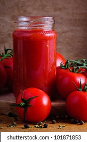 Traditional Homemade Tomato Sauce