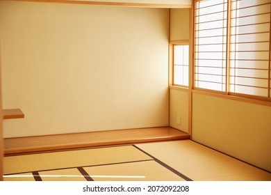 Traditional Japanese-style room with unmanned tatami mats